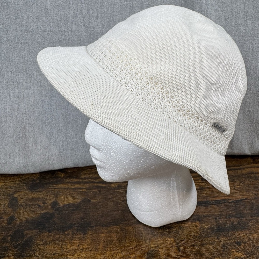 Kangol Hat Size: Medium Brim White